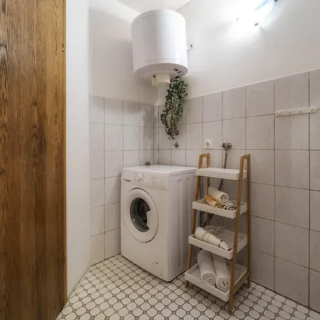 Apartment Buturajac *