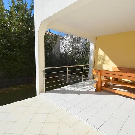 Apartment Buturajac