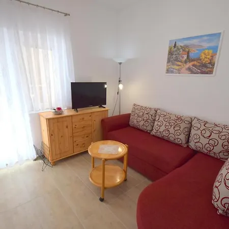Buturajac Apartment *