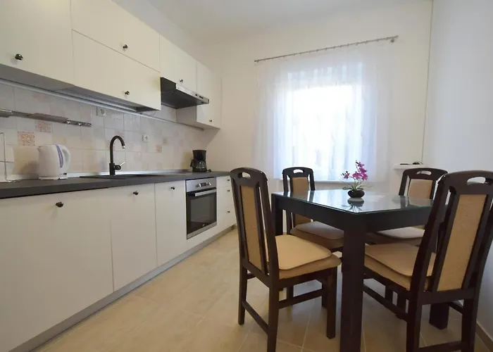 Apartament Buturajac *